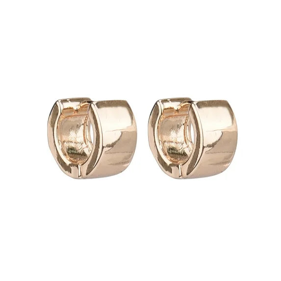 Time and Tru Women’s Gold Huggie Hoop Earrings