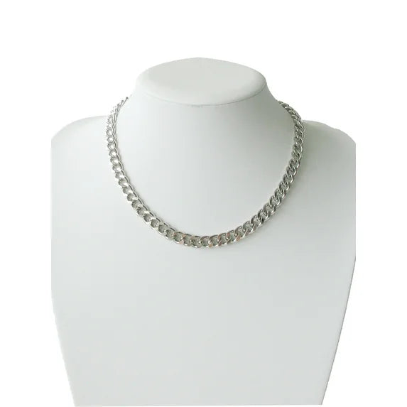 Time and Tru Women's Women's Silver Chunky Curb Chain Necklace – 17"
