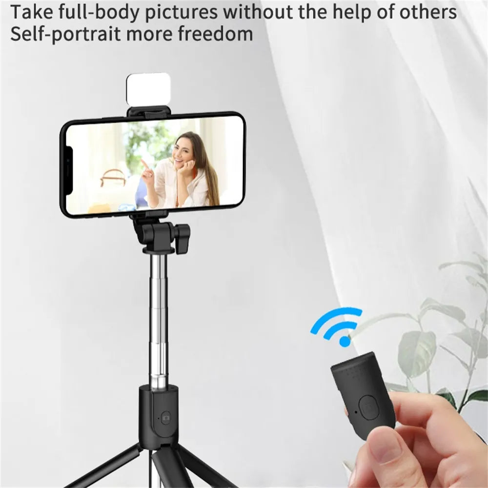 Foldable LED Selfie Stick