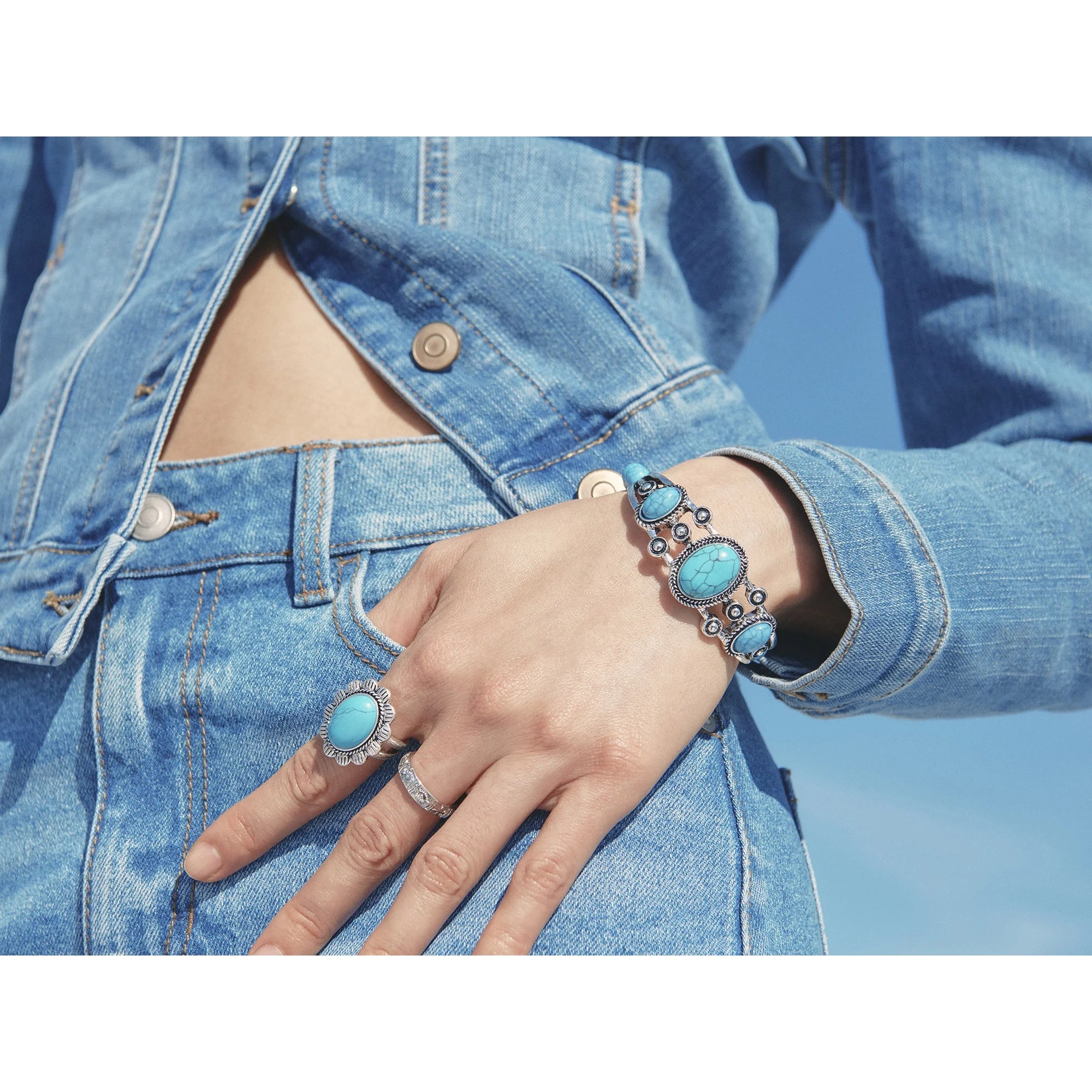 Jessica Simpson Faux Turquoise Stone Stretch Bracelet