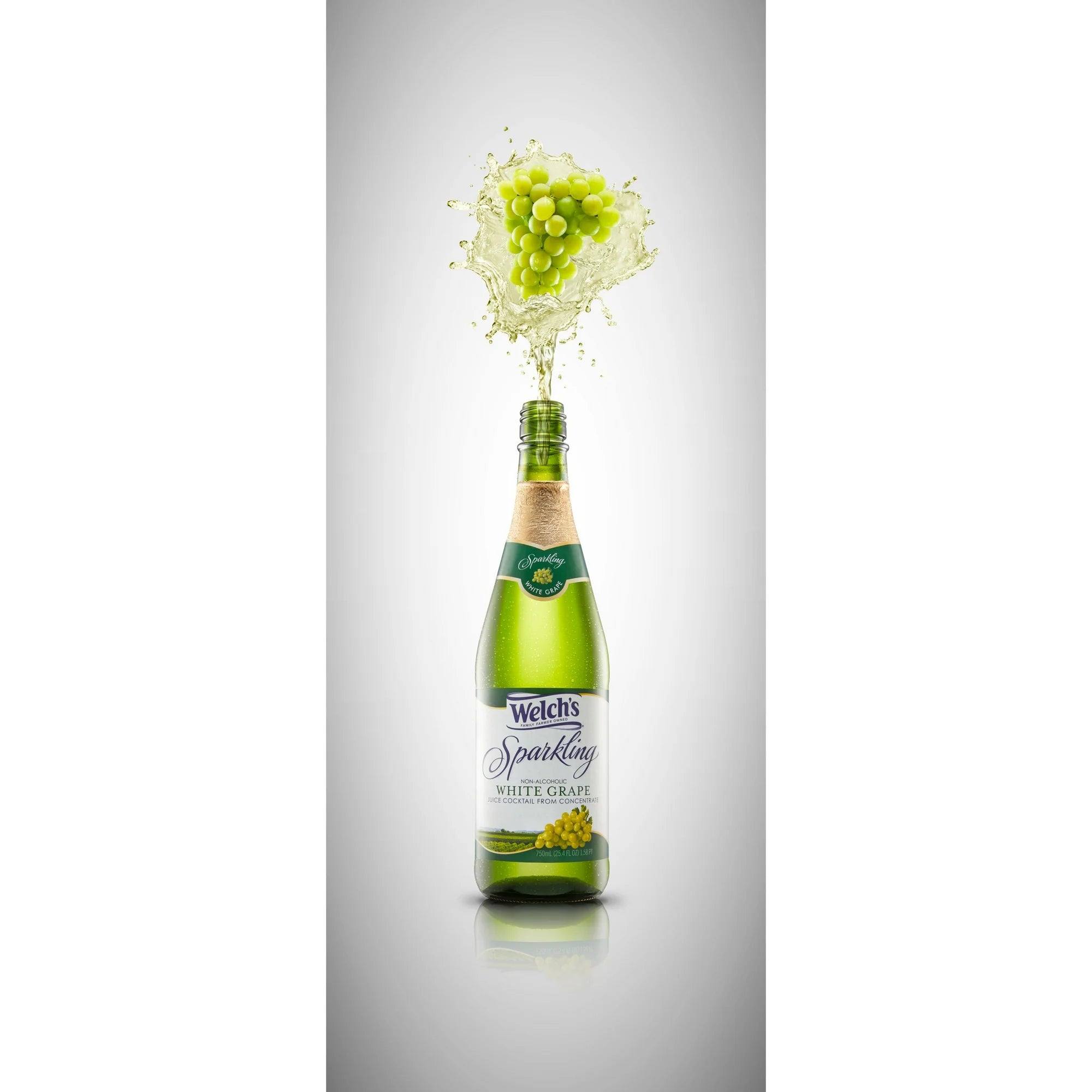 Welch's Non-Alcoholic Sparkling Juice Cocktail, White Grape, 25.4 fl oz Glass Bottle